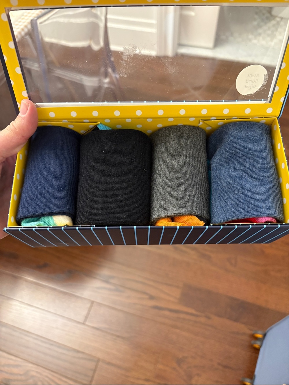 Men's 4-Pack NIB Happy Socks - Navy, Black, Gray, Denim Blue